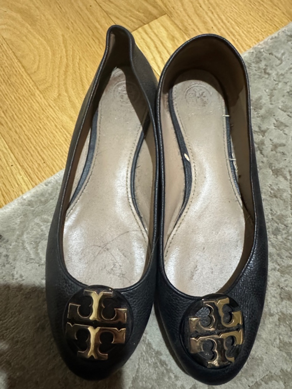 Tory Burch Black Leather Logo Round-Toe Flats
